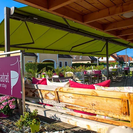 Hotel Weinquadrat - Boutique Weissenkirchen in der Wachau